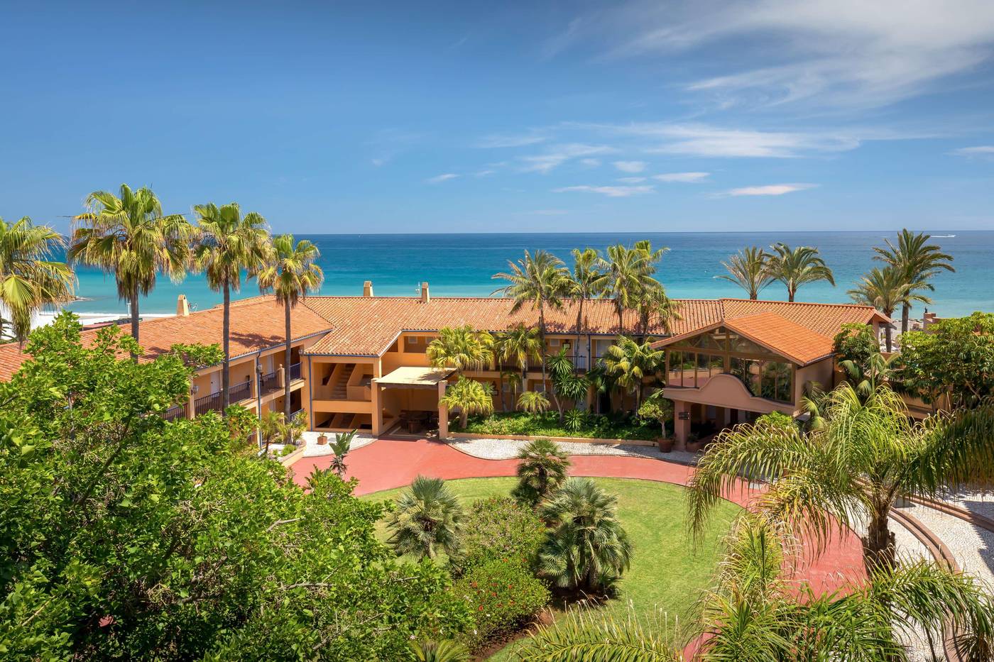 Hotel-Guadalmina-Spa---Golf-Resort-General-view-6