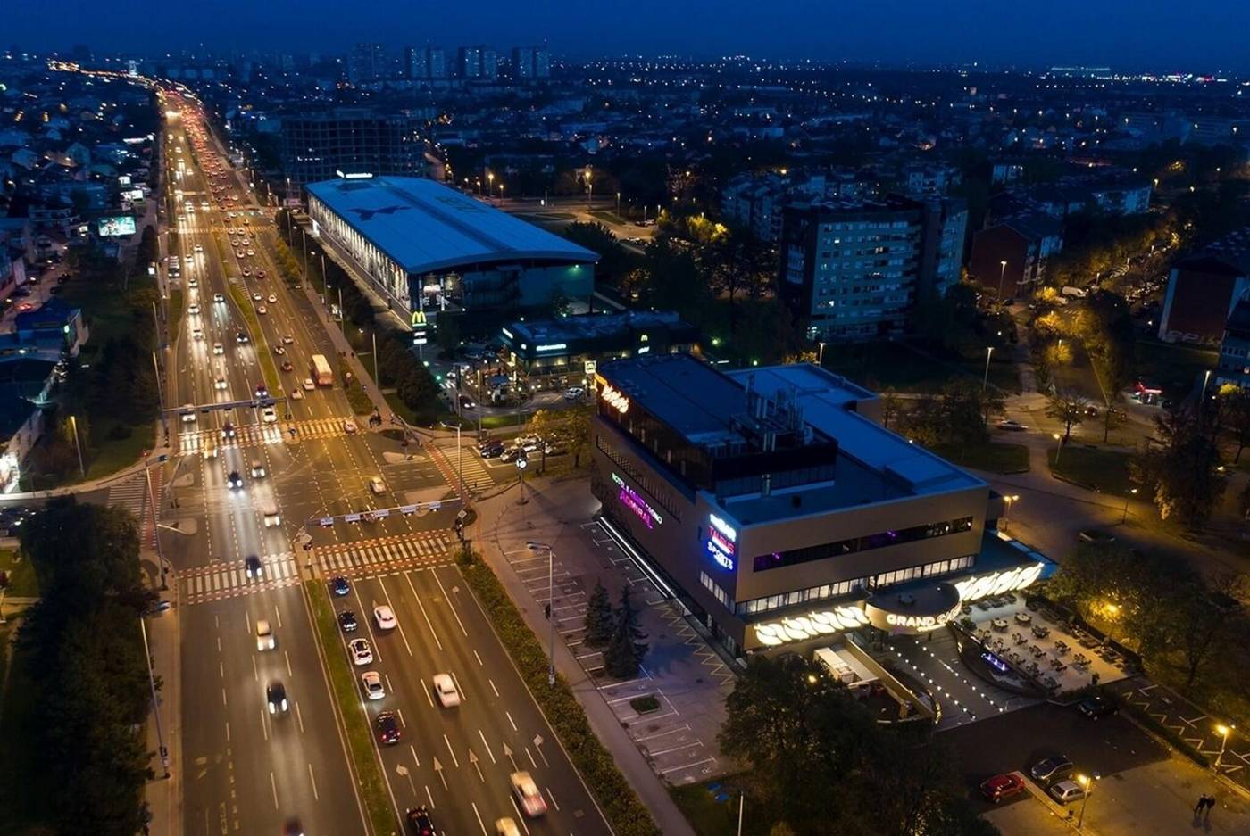 Admiral Hotel-Croatia-Zagreb-General view-9
