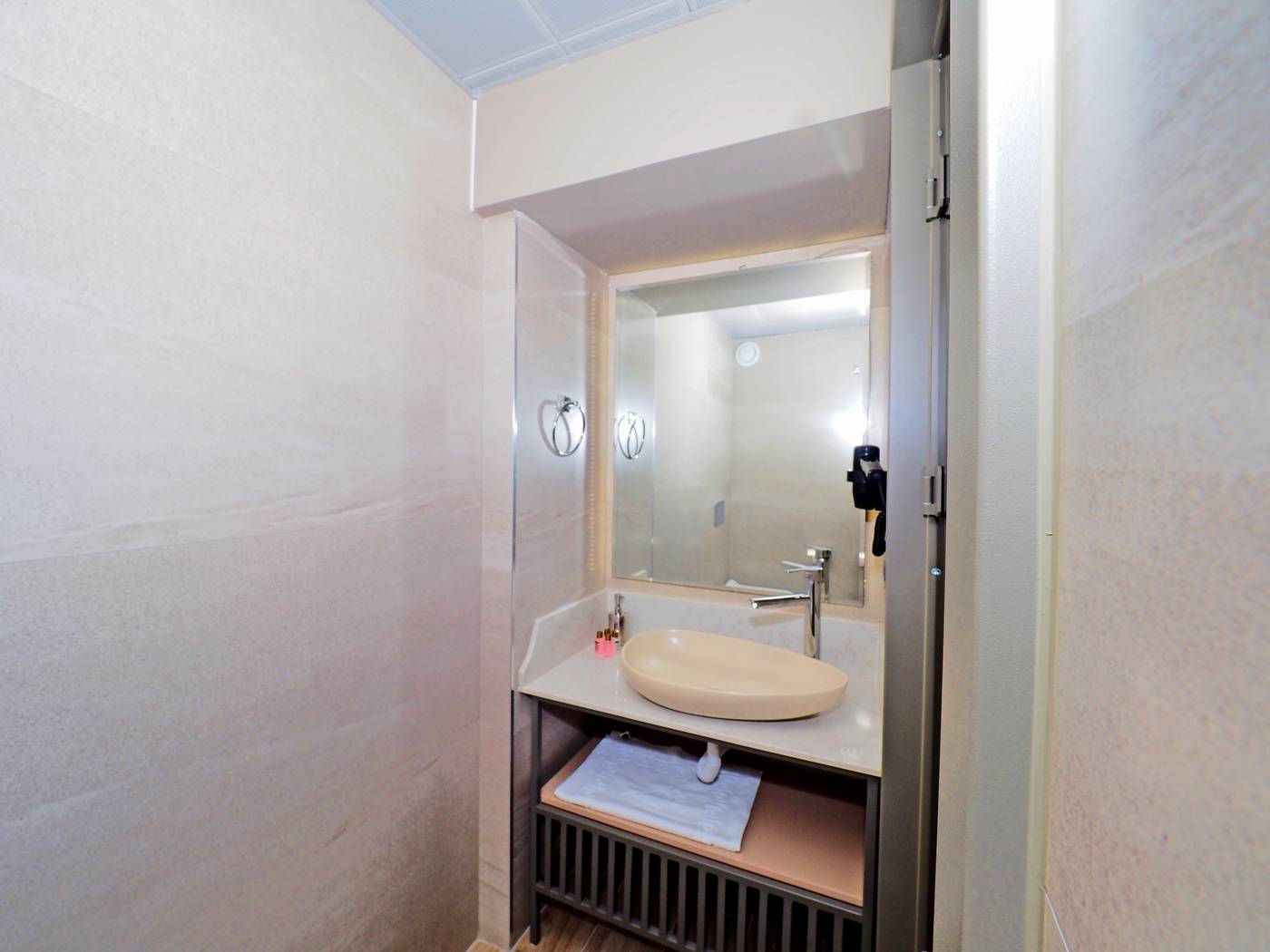 Premium-Hotel-Oldcity-Room-23