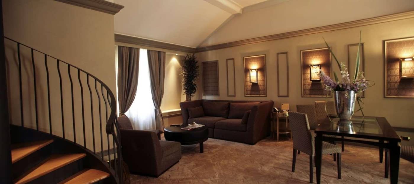 Grand-Visconti-Palace-Room-49