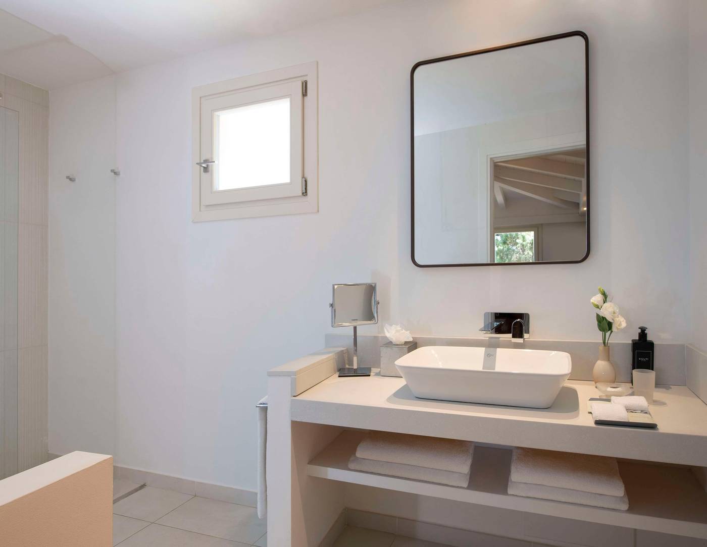 Baia-Chia-Laguna-Resort--Curio-Collection-By-Hilton-Room-40