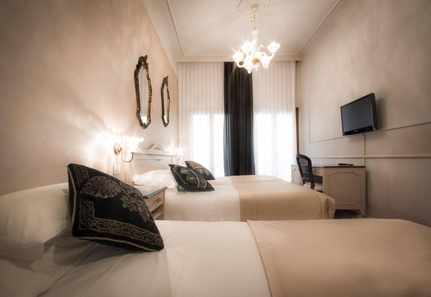 Violino-D-Oro-Room-21