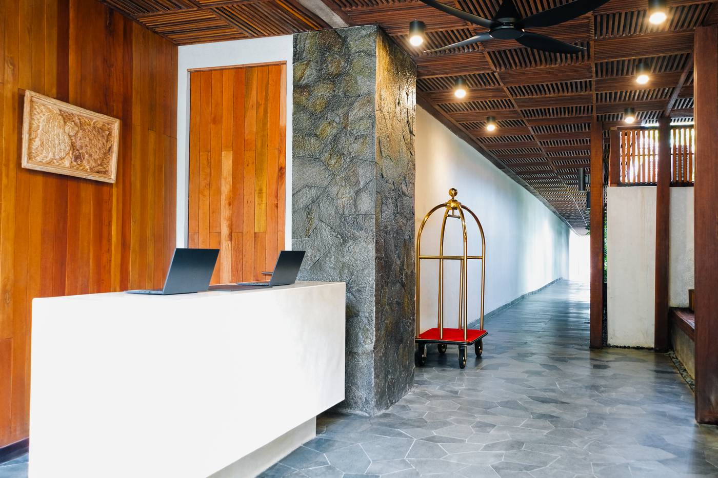 Dialoog Seminyak-Indonesia-SEMINYAK-Lobby-3
