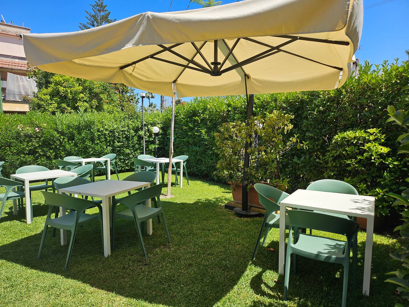 Residence-Villa-Giardini-Restaurant-17