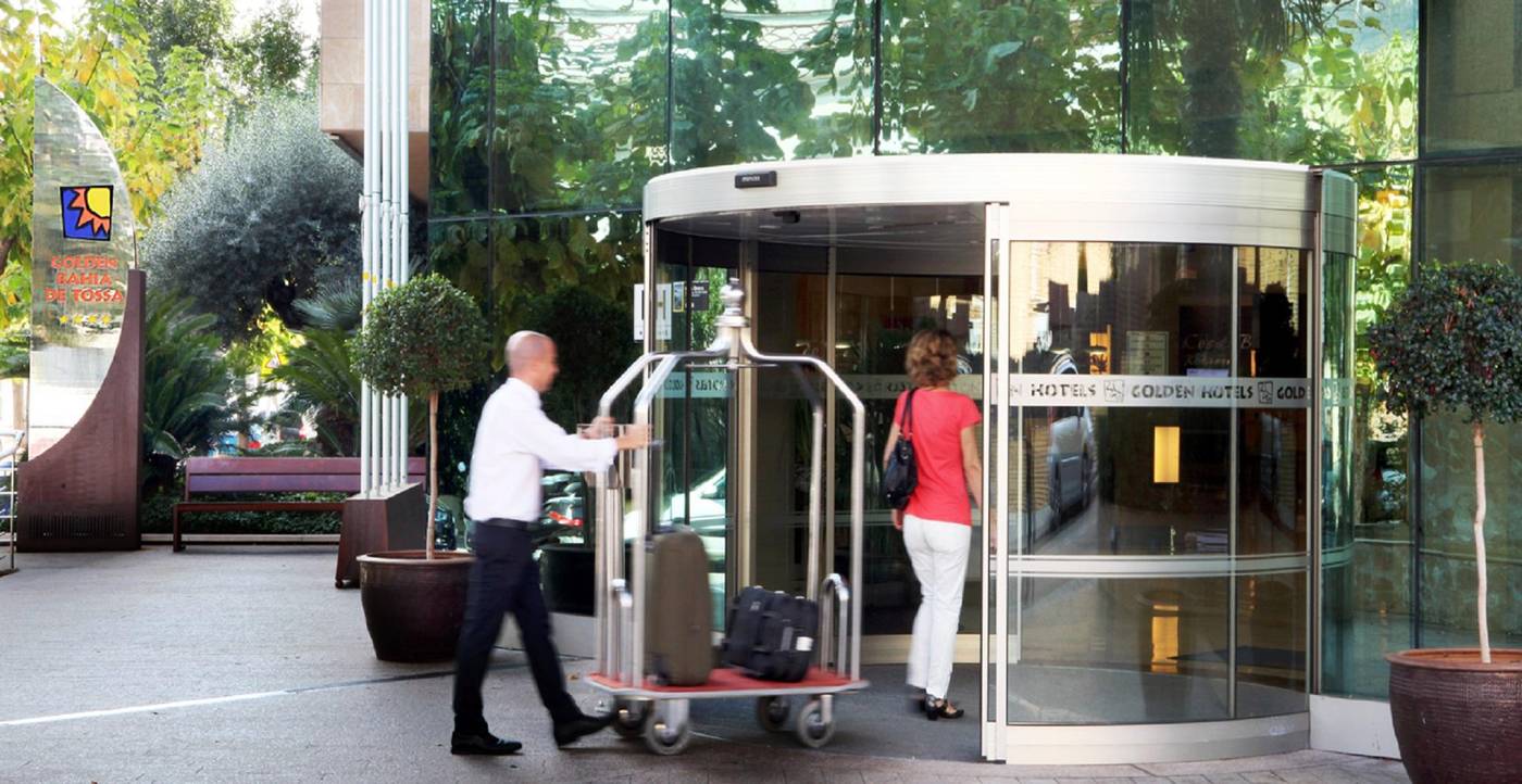 Golden-Bahia-de-Tossa-Lobby-57