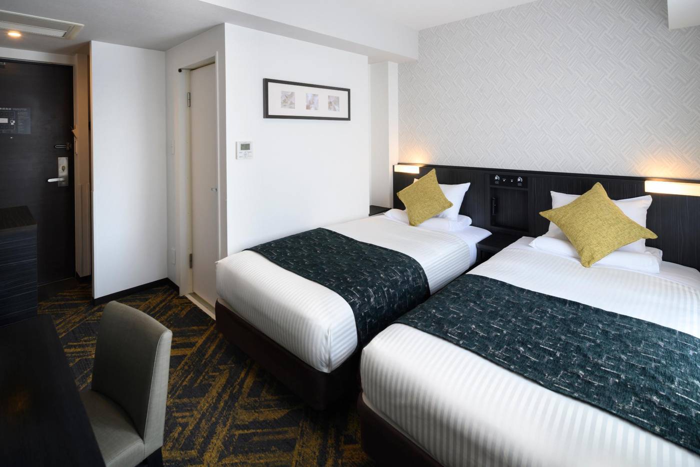 HOTEL MYSTAYS Hamamatsucho-Japan-Tokyo-Room-10