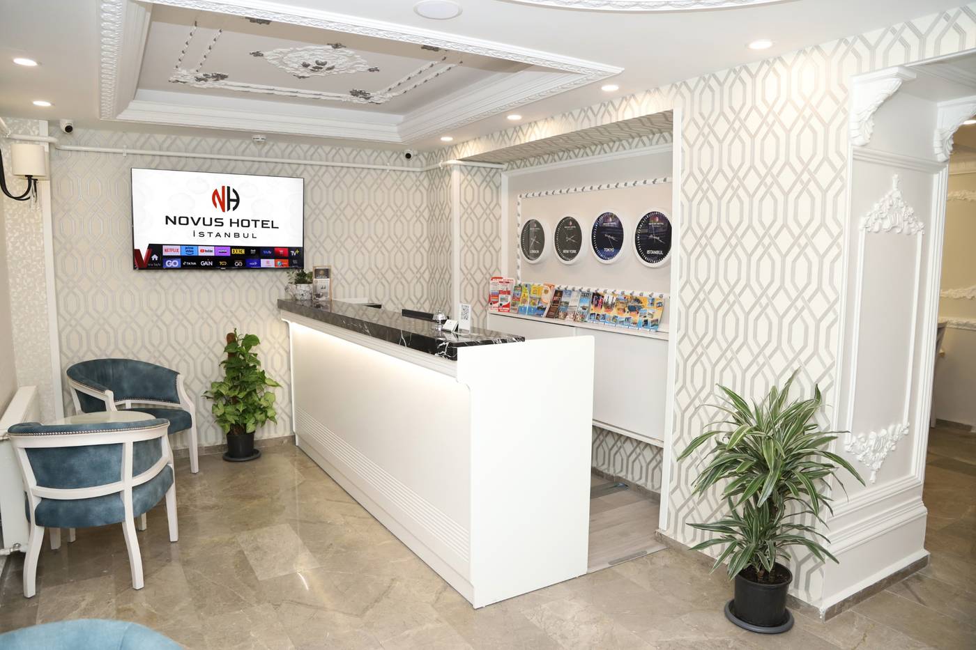 Novus-Hotel-Lobby-1