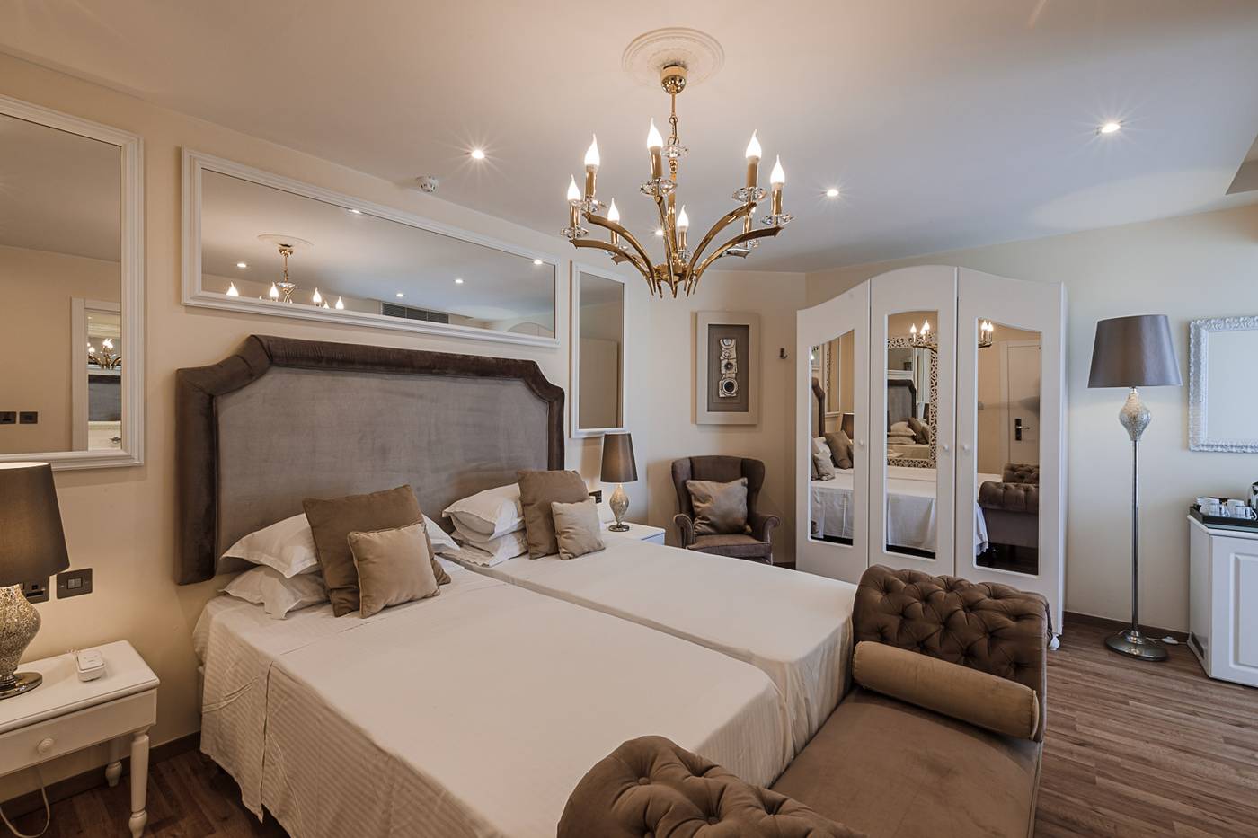 Osborne-Hotel-Room-22