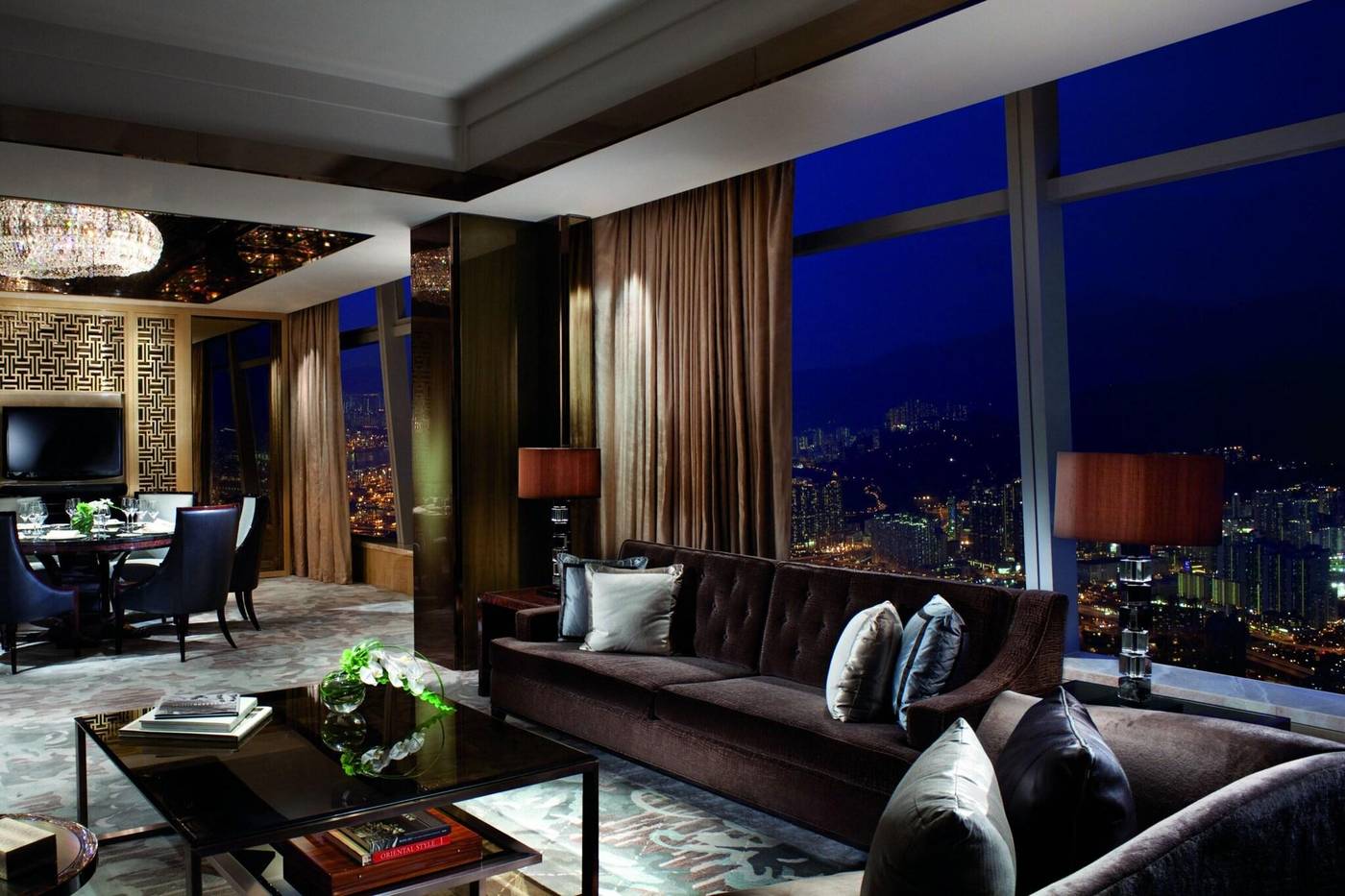 The-Ritz-Carlton--Hong-Kong-Room-51