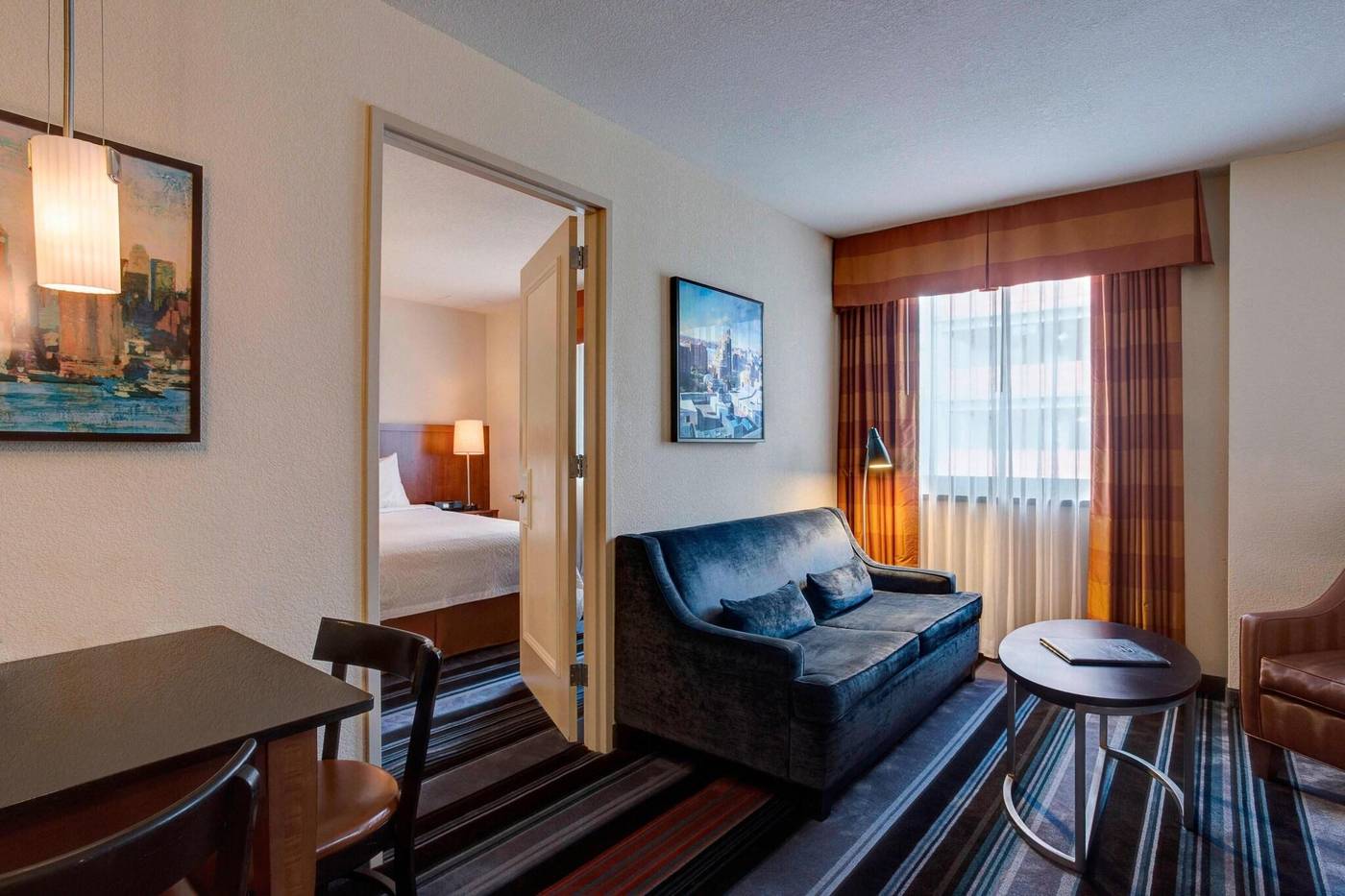 Residence-Inn-By-Marriott-New-York-Manhattan-Times-Square-Room-17