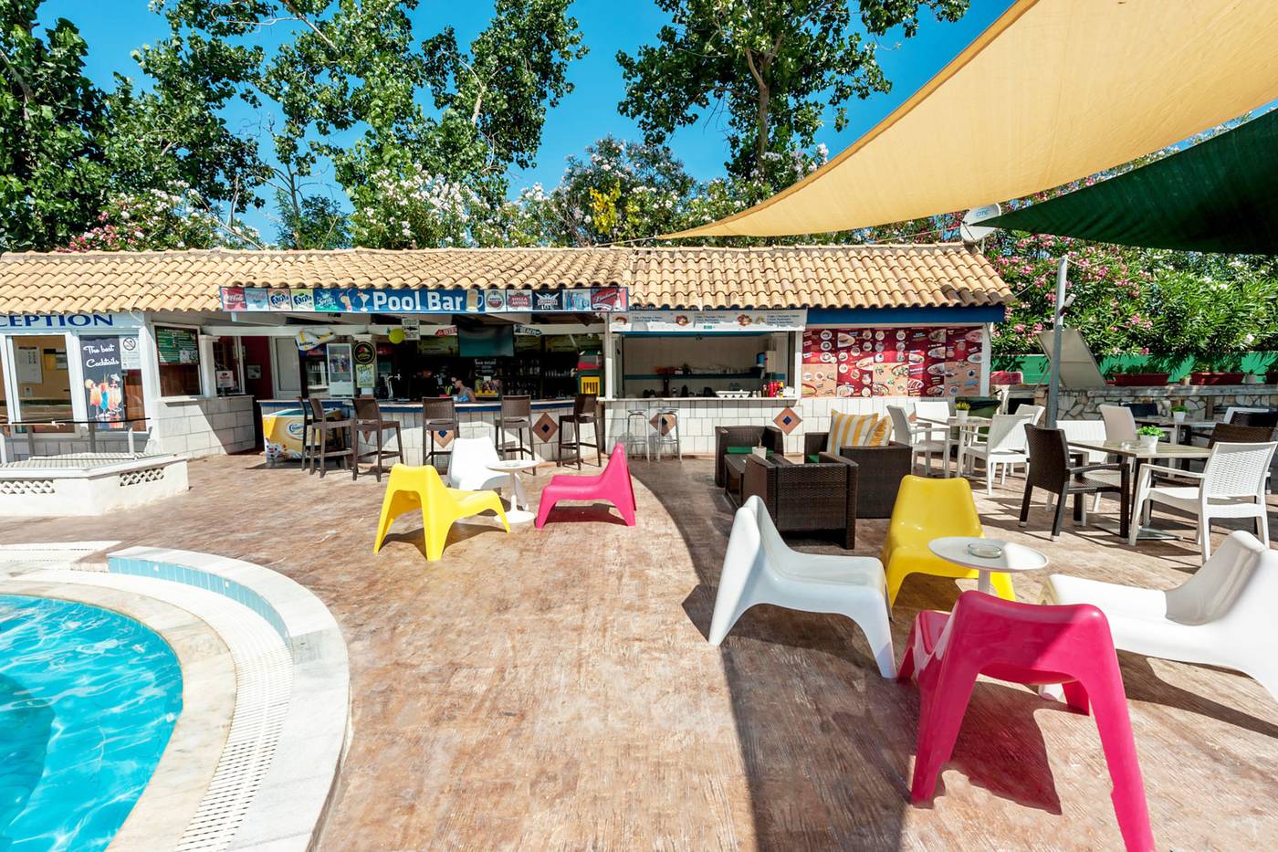 Koulouris-Beach-Bar-13