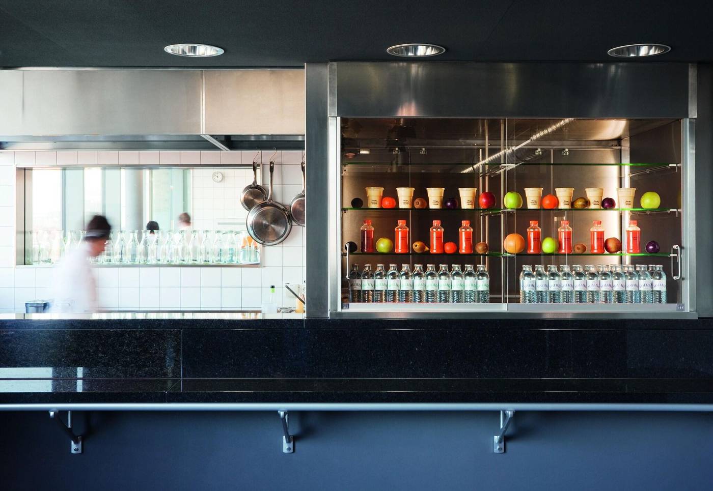 Casa-Camper-Berlin-Restaurant-13