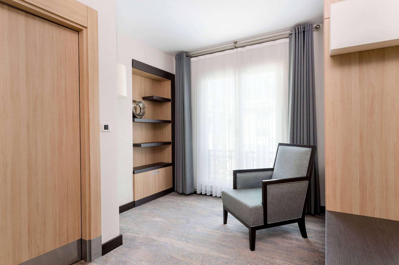 Ramada-Plaza-Istanbul-City-Centre-Room-35