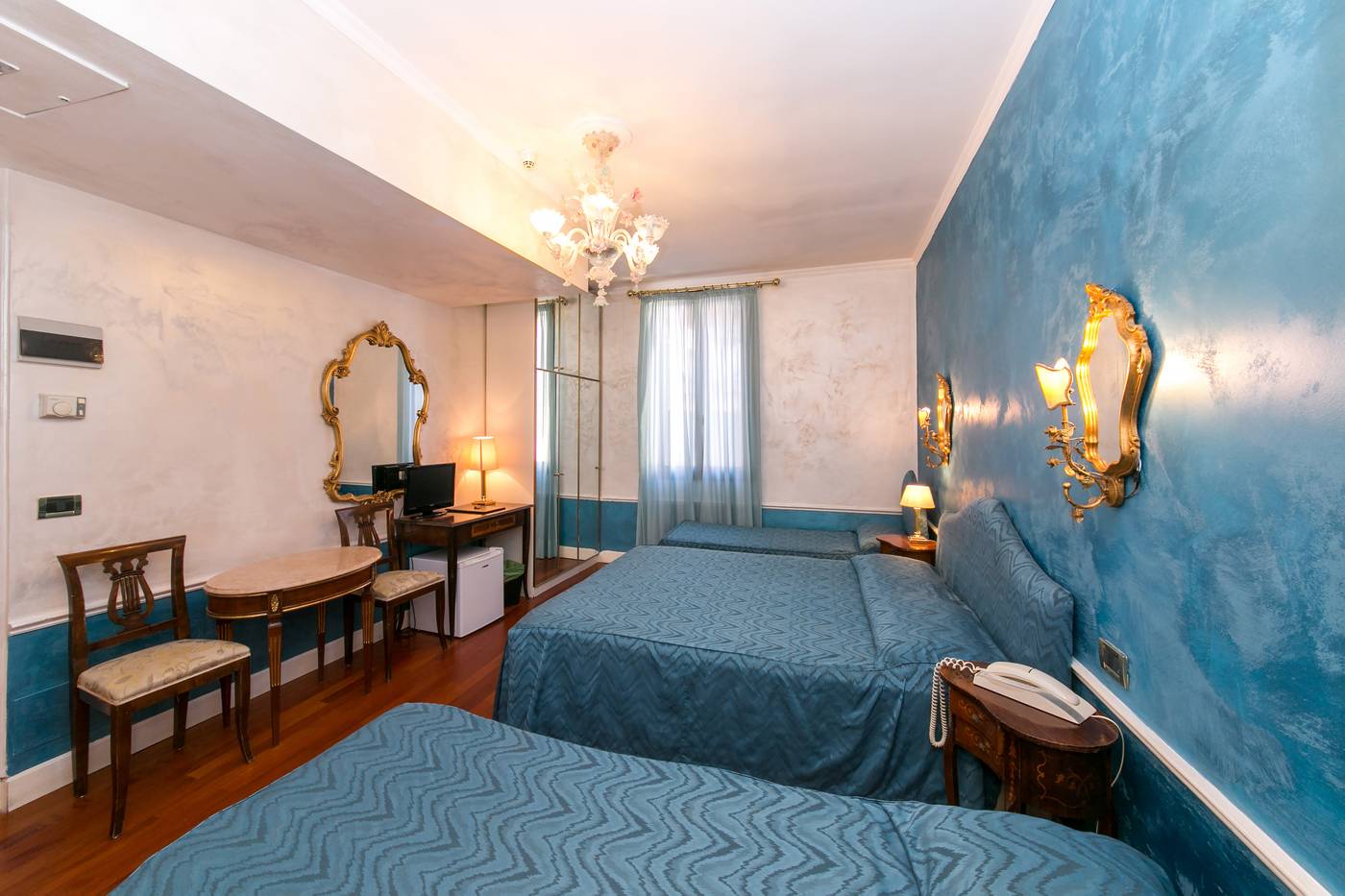 Hotel-Pantalon-Room-4