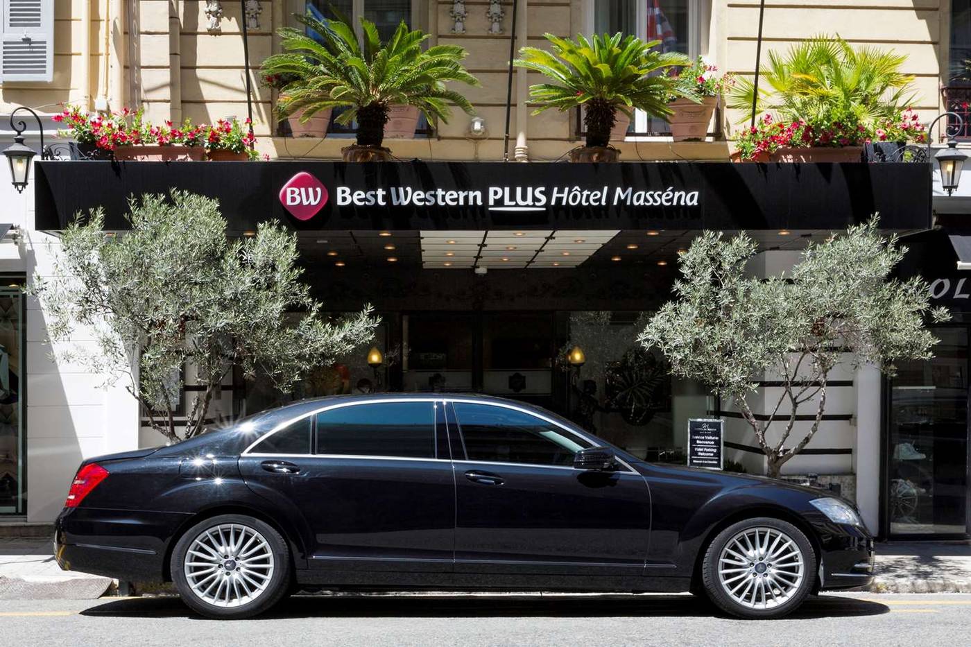 Best-Western-Plus-Massena-General-view-11