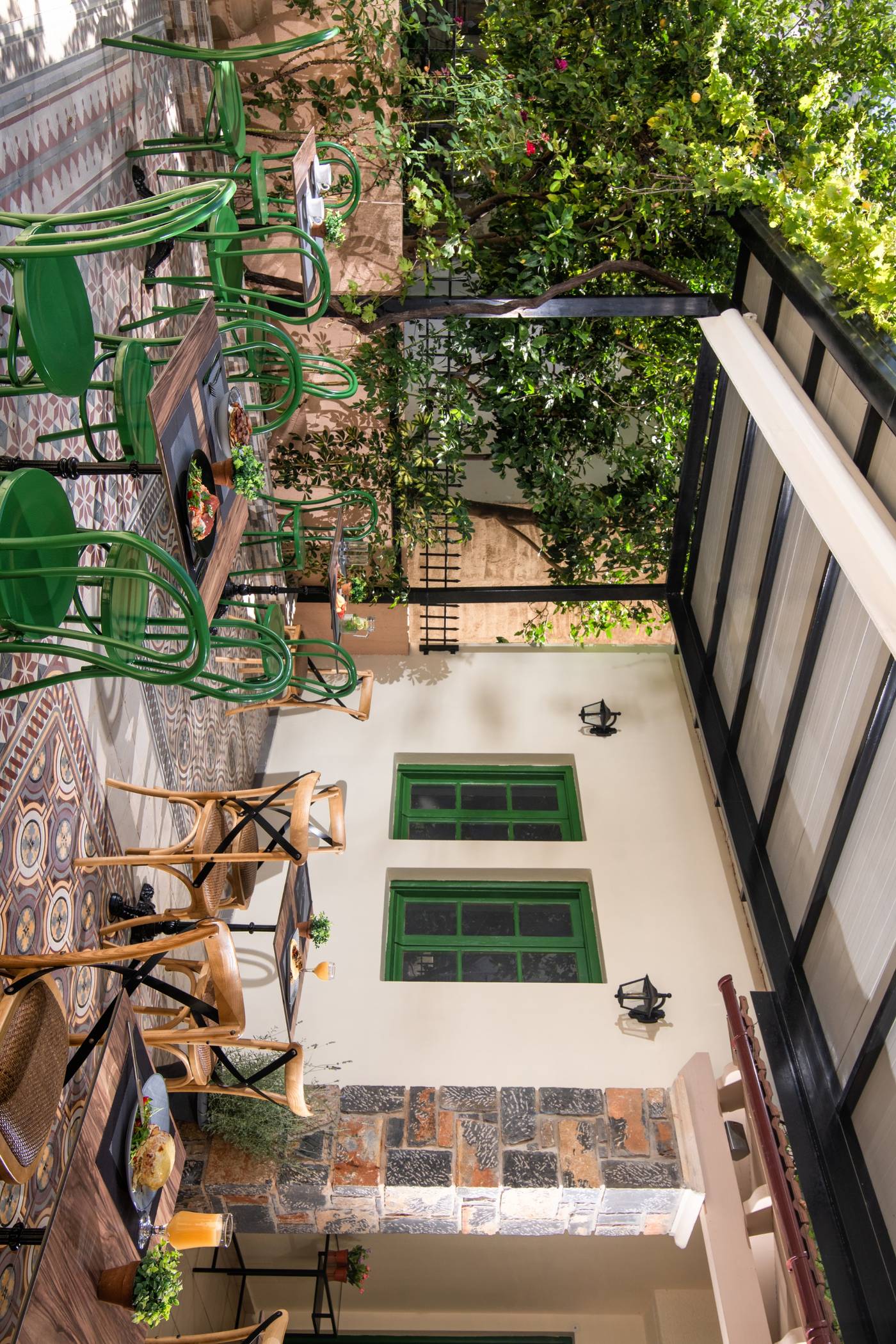 Villa-Elite---Adult-Only-Restaurant-7