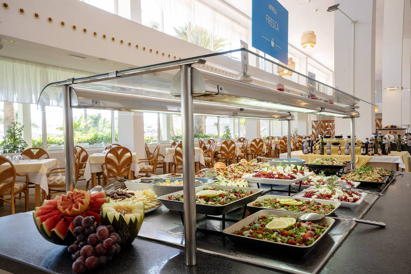 Hotel-LIVVO-Drago-Park-Restaurant-39