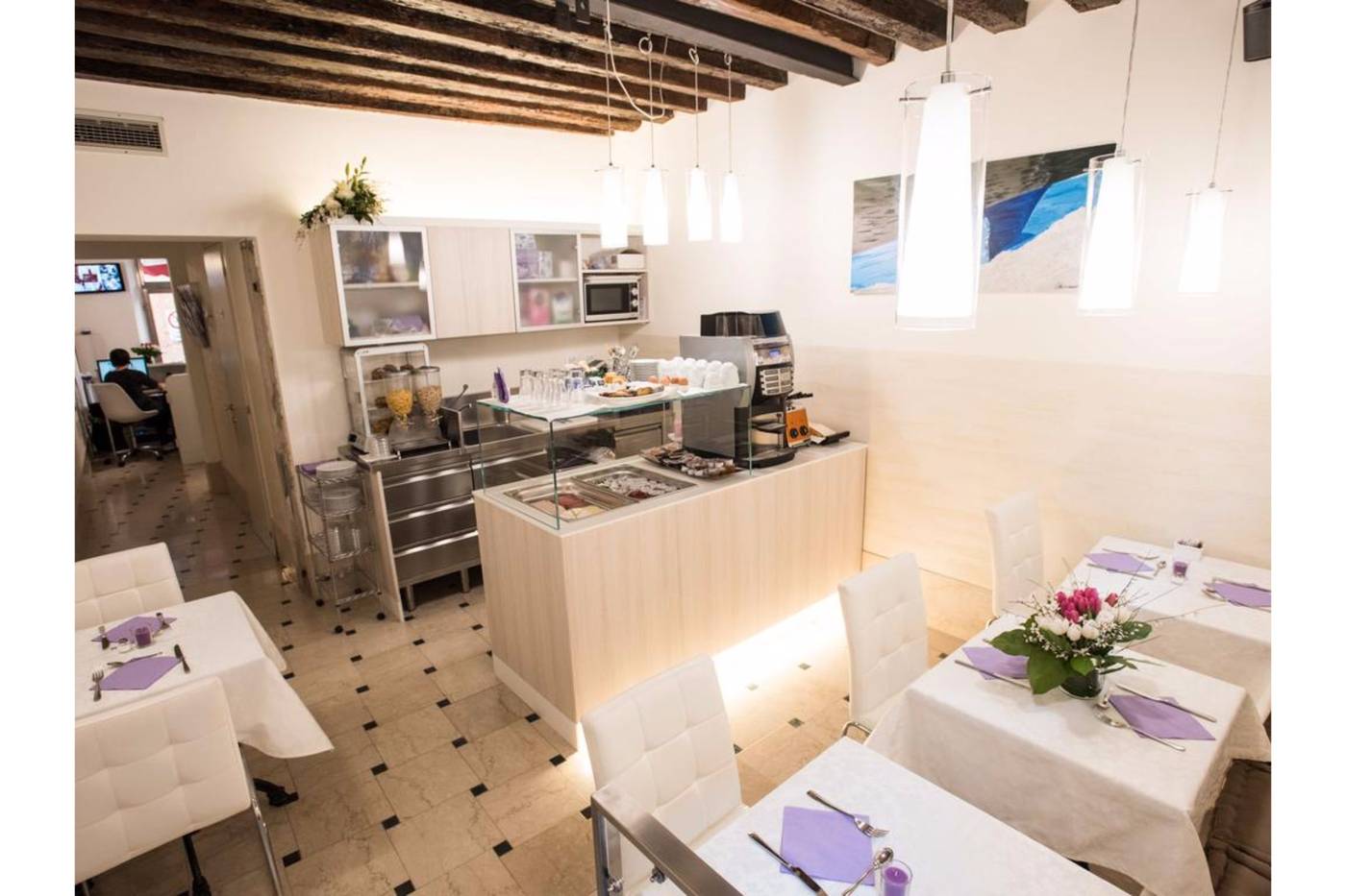 Ca-Lucrezia-Restaurant-16