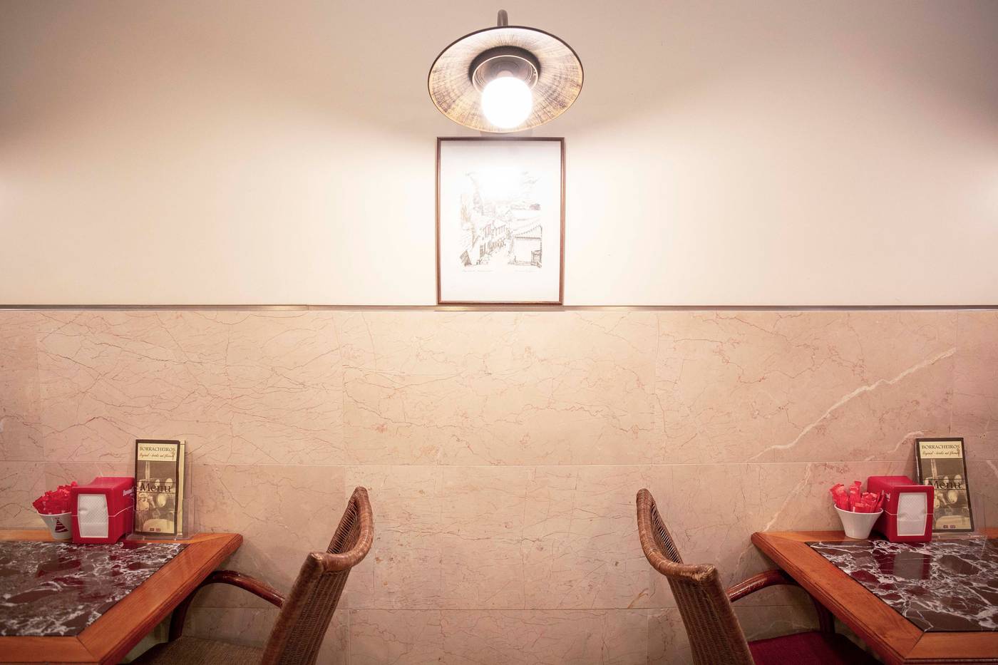 Apartamentos-Turisticos-Atlantida-Restaurant-36