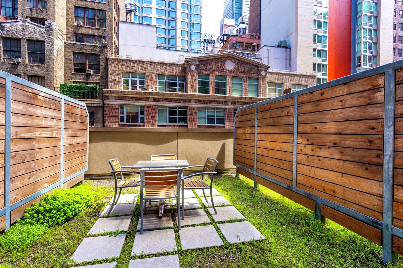 Homewood-Suites-by-Hilton-New-York-Midtown-Manhatt-Room-38