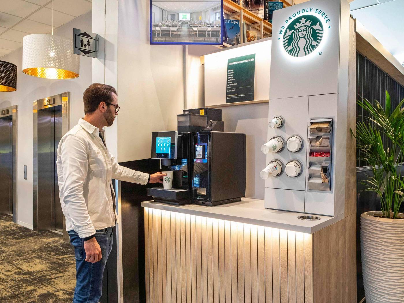 ibis-Styles-Paris-Bercy-Bar-3