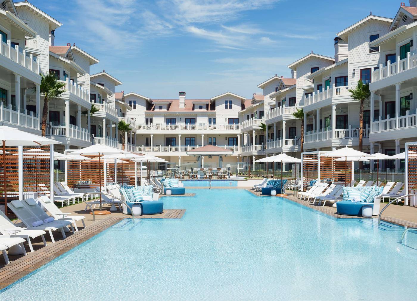 Shore House at The Del, Curio Collection by Hilton - United States - Coronado - Pool - 1