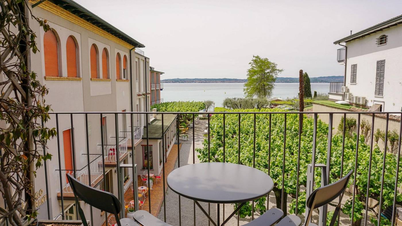 Hotel Mavino-Italy-SIRMIONE-General view-2