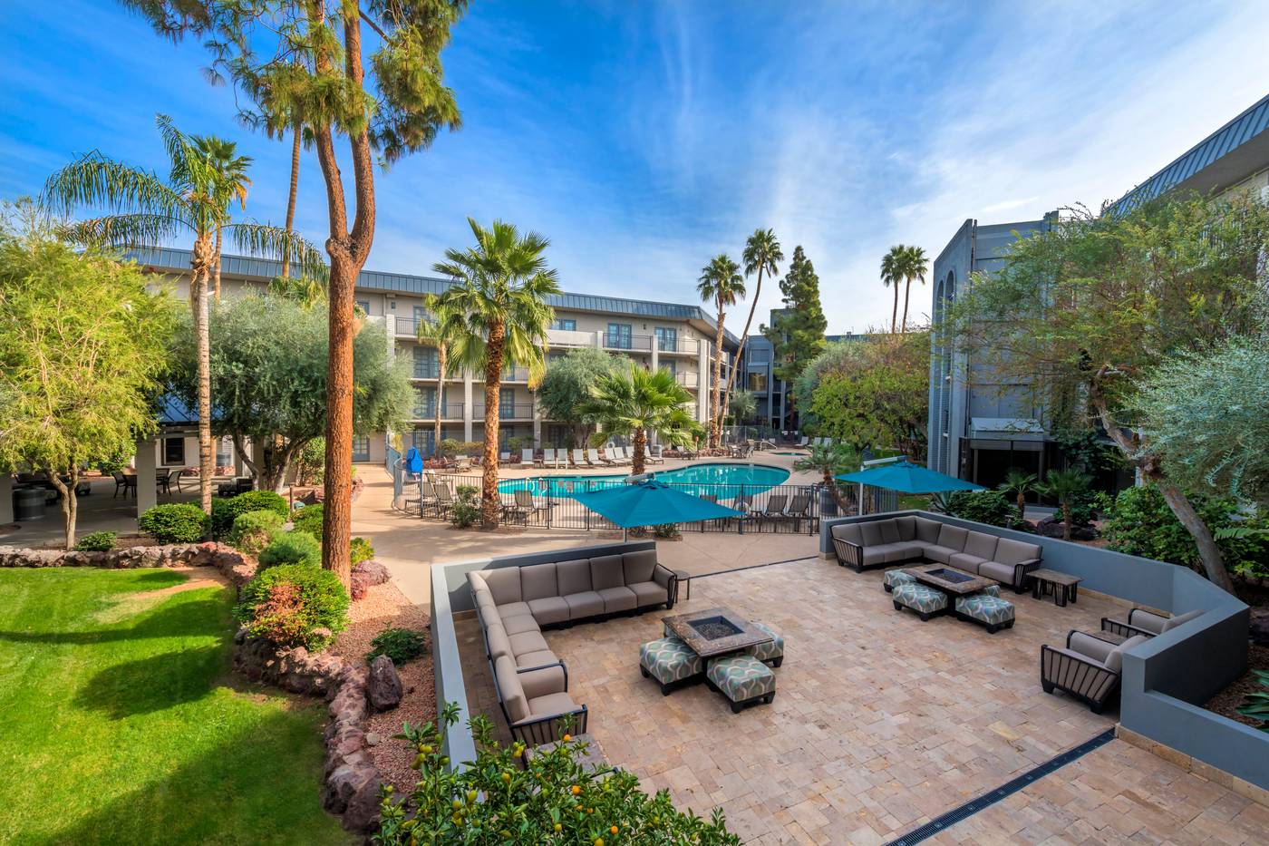 Holiday Inn & Suites Phoenix Airport North-United States-Phoenix-General view-10