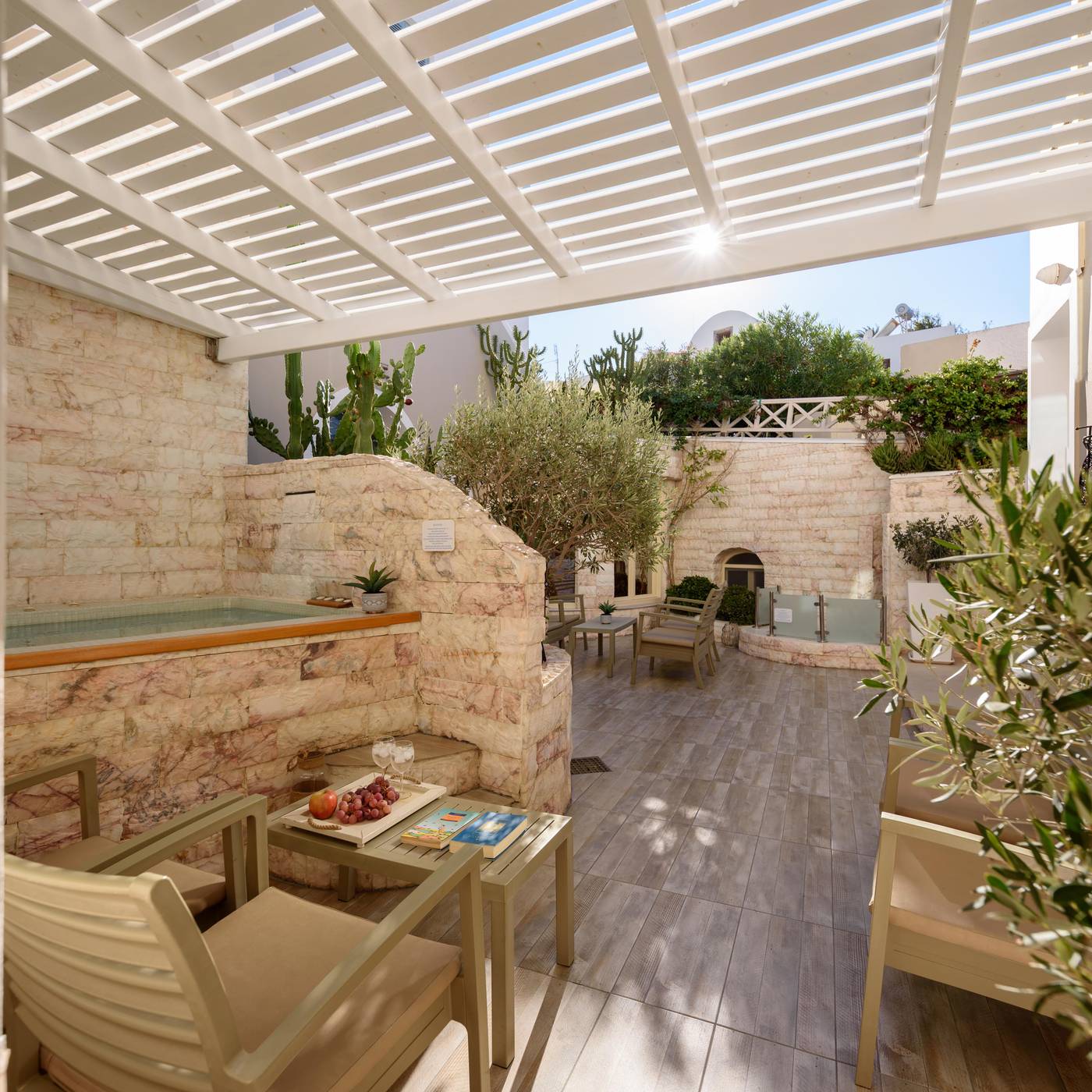 Suite-Home-Santorini-Room-45