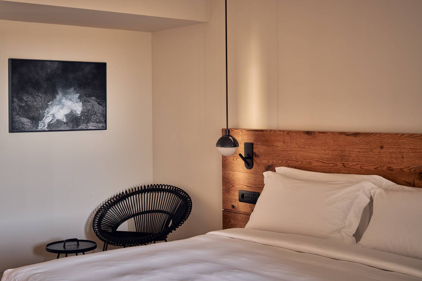 Nous-Santorini-Room-31