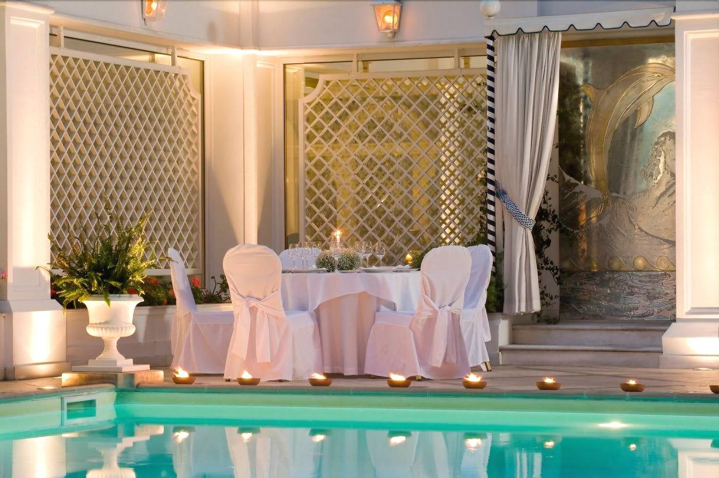 Royal-Olympic-Hotel-Sports-and-Entertainment-45