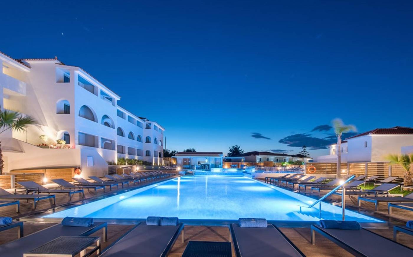 Azure-Resort---Spa-Ex--Mediterranee-Pool-1