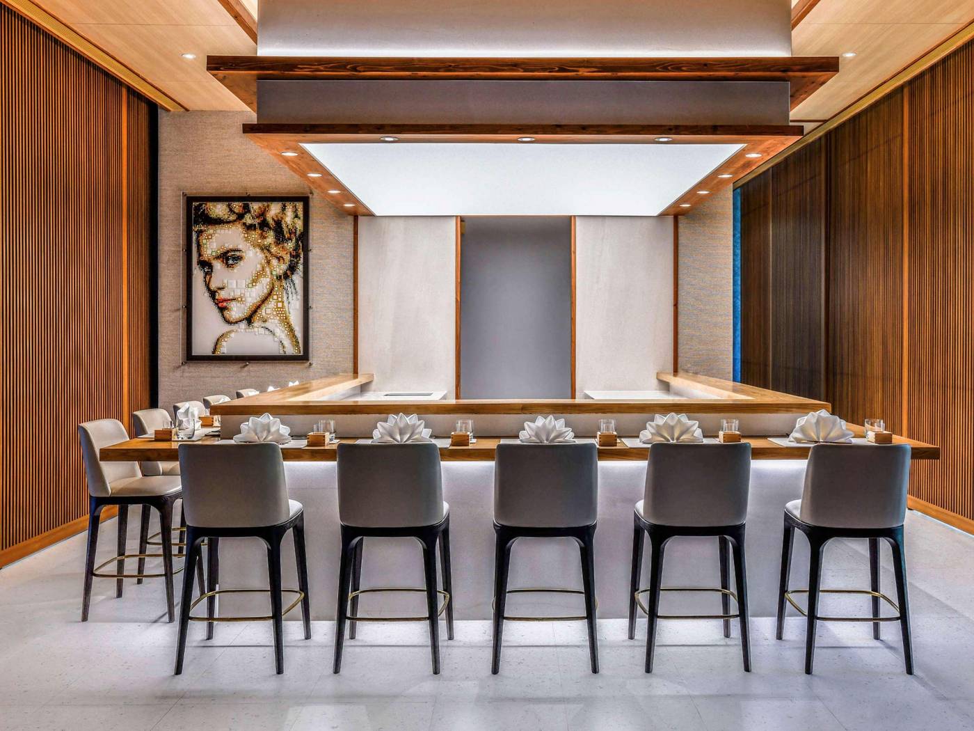 Pullman-Bangkok-King-Power-Restaurant-52