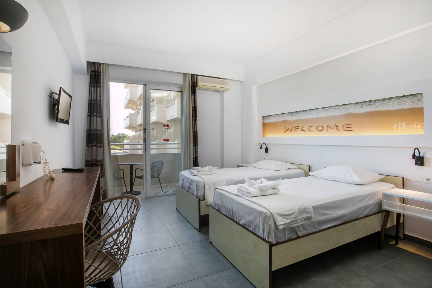 Hillside-Studios-Room-26