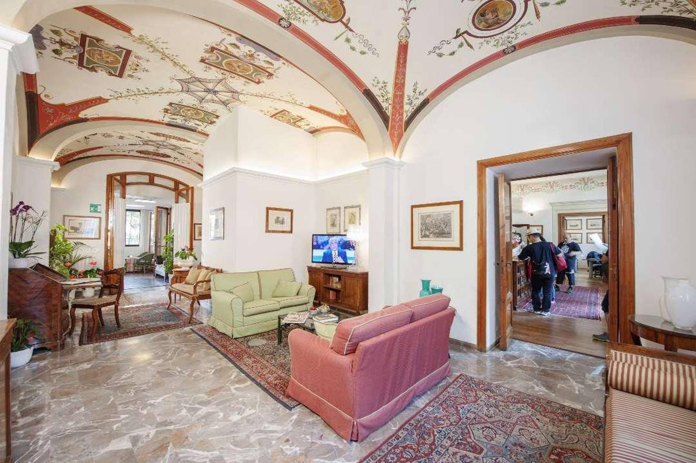 Garden-Italy-SIENA-Lobby-5