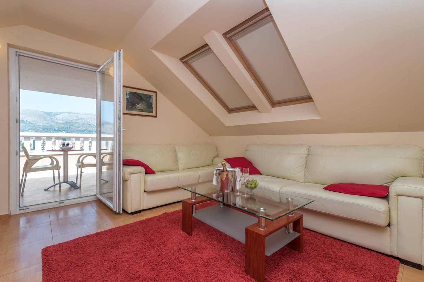 Palace-Trogir-Room-26