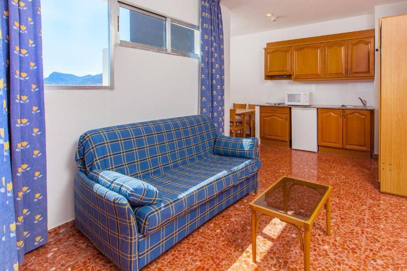 Port-Europa--Room-27