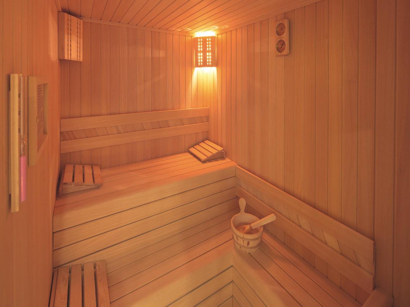 Movenpick-Hotel-Istanbul-Golden-Horn-Sports-and-Entertainment-64