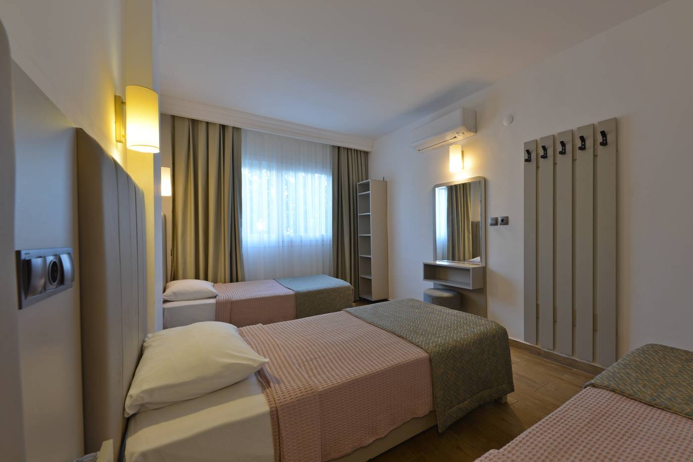 Golden-Orange-Apart-Hotel-Room-17