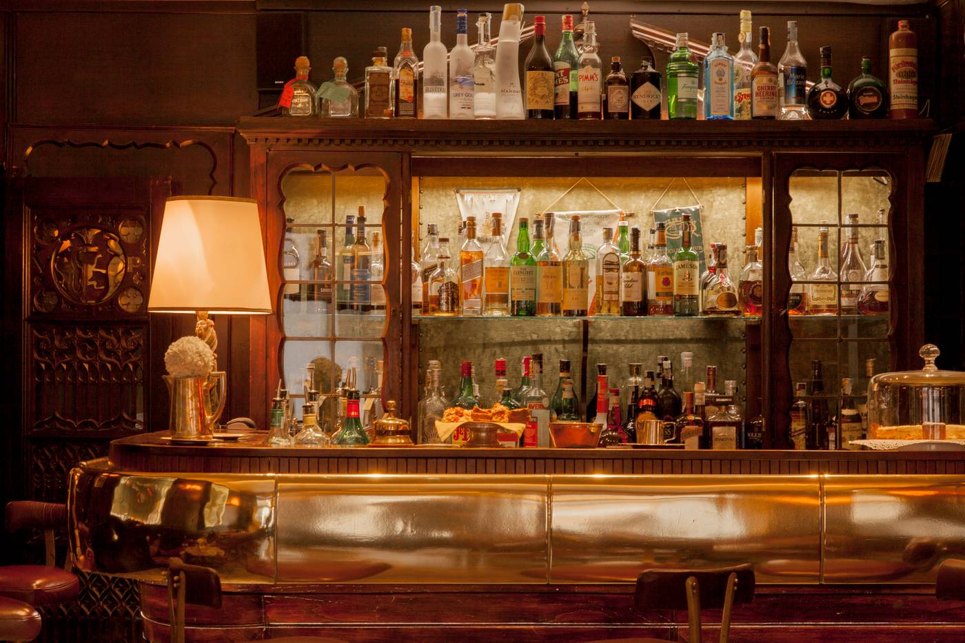 Saturnia---International-Bar-10