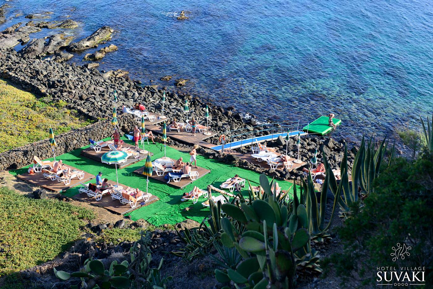 Suvaki-Resort-Beach-8