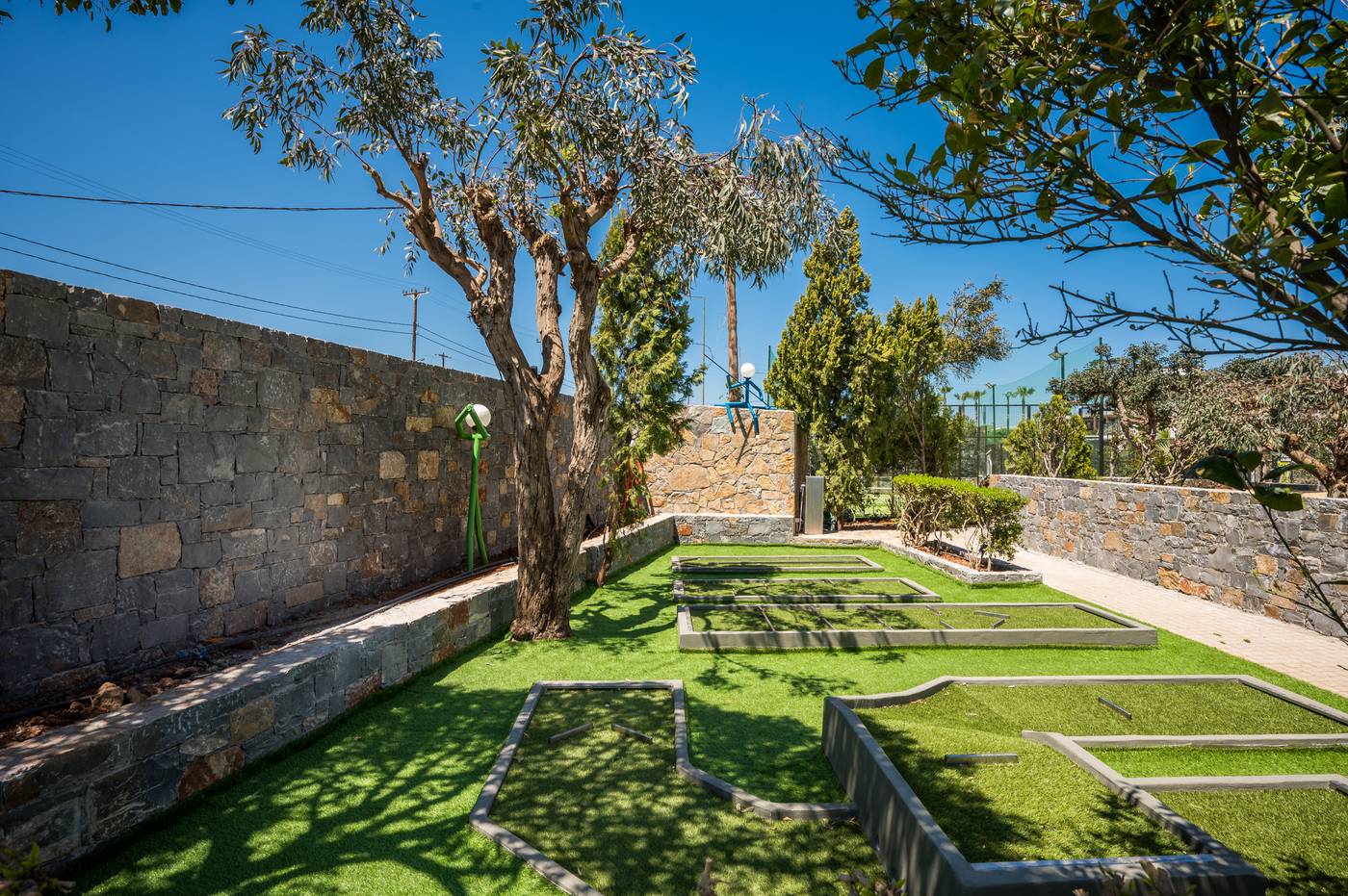 Arminda-Hotel-Sports-and-Entertainment-25