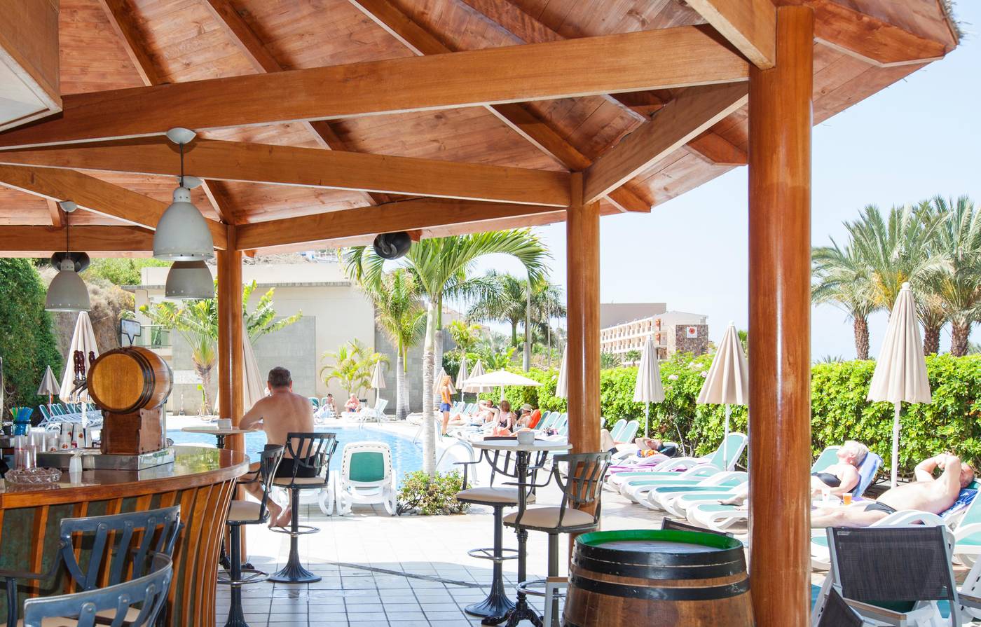 LIVVO-Costa-Taurito---Waterpark-Bar-28