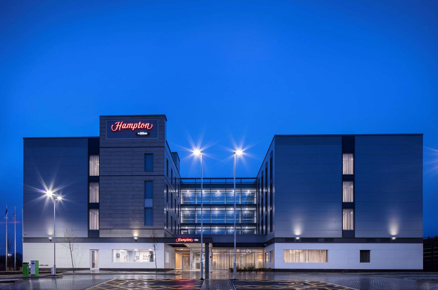 Hampton by Hilton Bristol Airport-United Kingdom-BRISTOL-General view-4