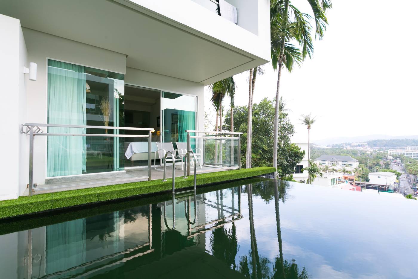 Sugar-Palm-Grand--Hillside-Room-2