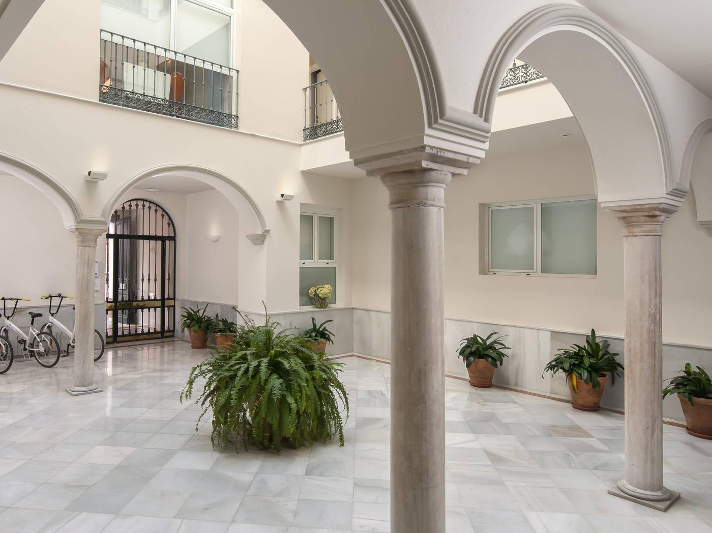 Suites Sevilla Plaza - Spain - SEVILLA - General view - 7