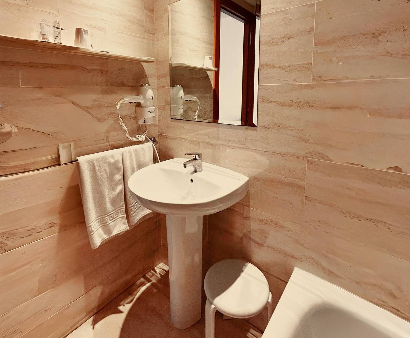 Primavera-Hotel-Benidorm-Room-14