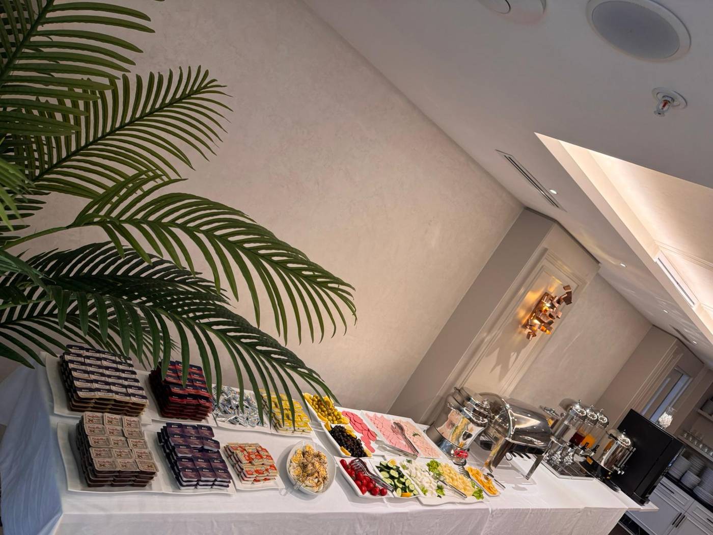 Grand-Hilarium-Hotel-Restaurant-43