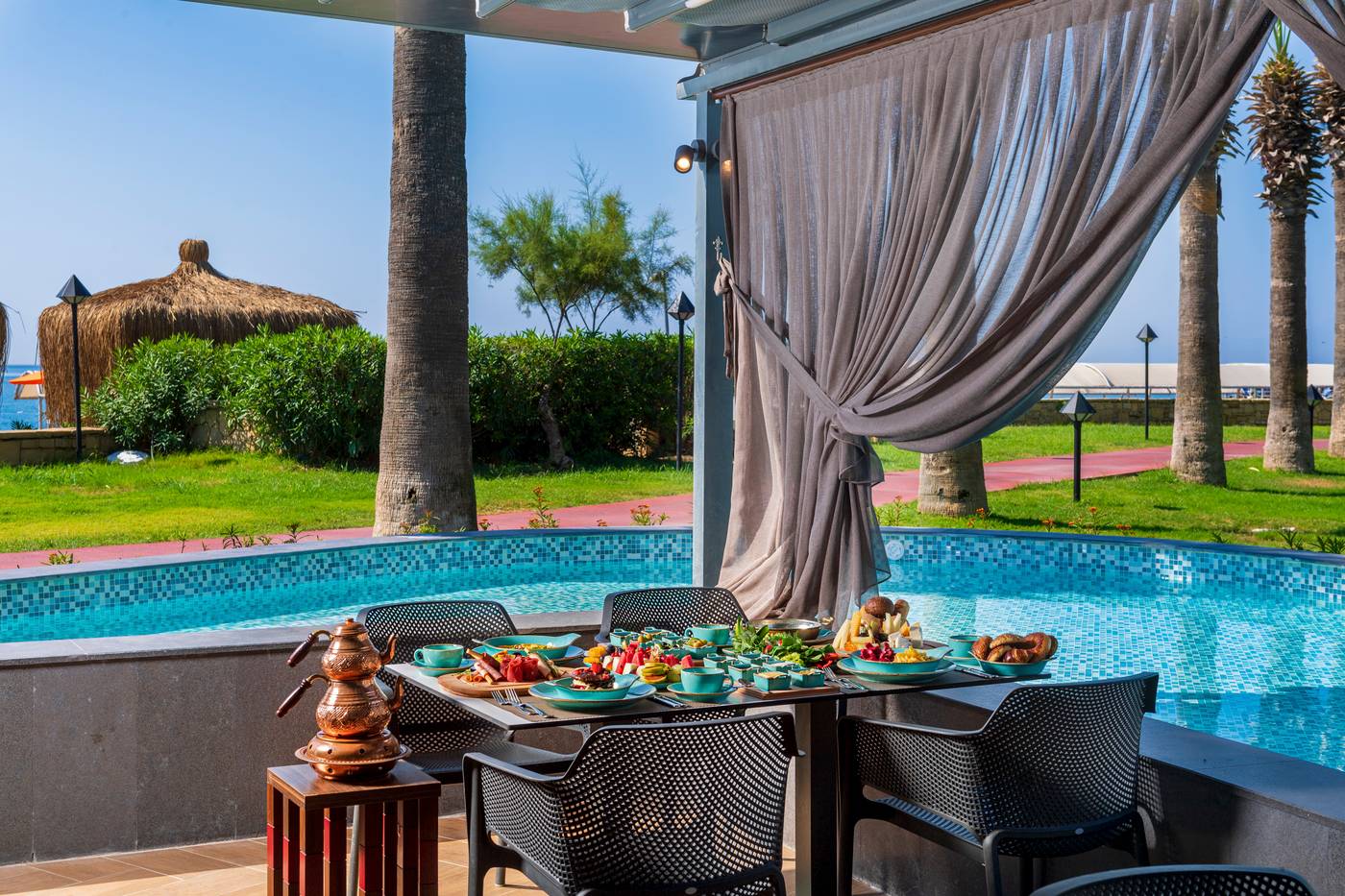 Club-Mega-Saray-Restaurant-14