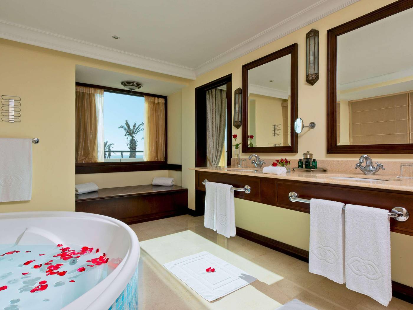 Sofitel-Agadir-Royal-Bay-Resort-Room-40